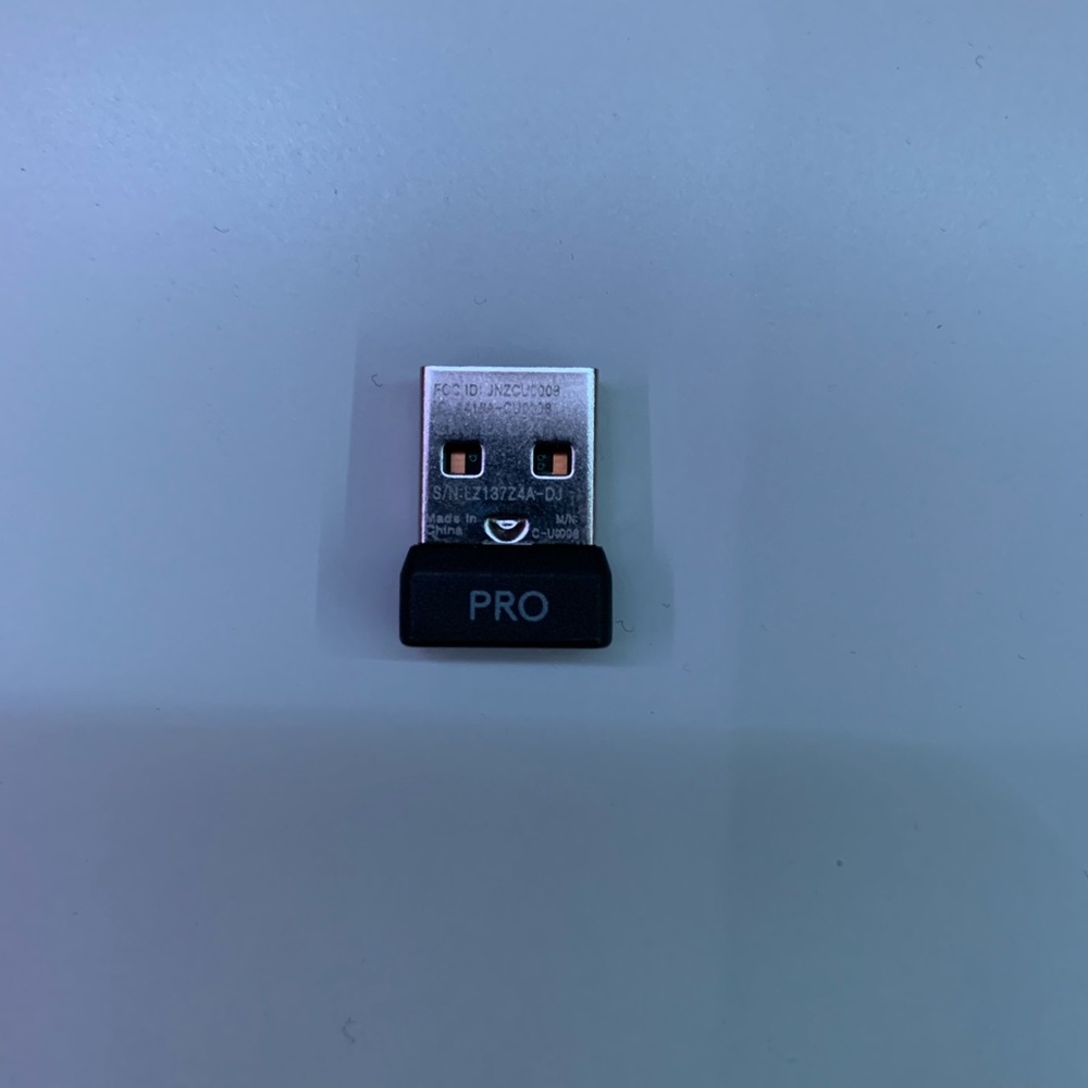 Logitech GPro Mouse - Picture 4 of 5